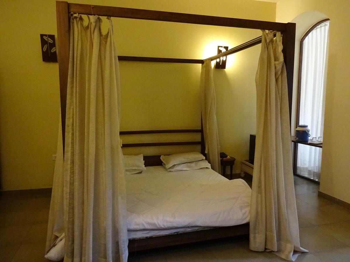 Hotel Shahibaug Ahmedabad
